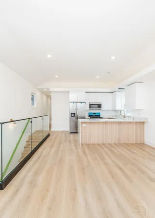 $2,600 | 1245 South Fairfield Avenue, Unit 3, Chicago, IL 60608