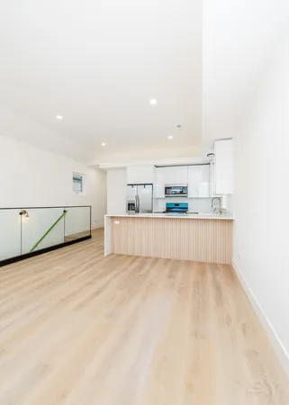 $2,600 | 1245 South Fairfield Avenue, Unit 3, Chicago, IL 60608