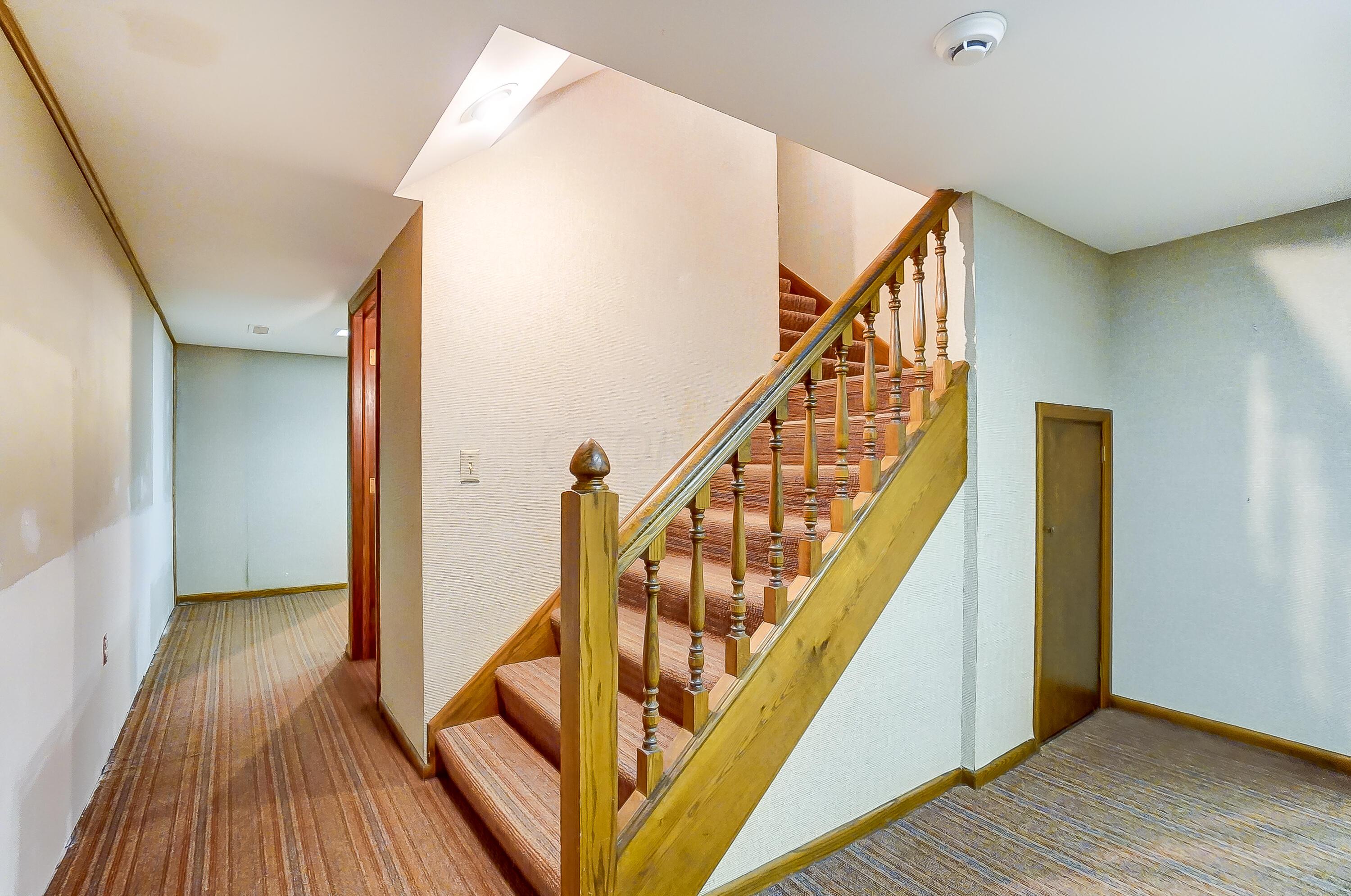 1560 Carriage Road Powell, OH 43065 - Photo 37 of 64 Basement Stairs