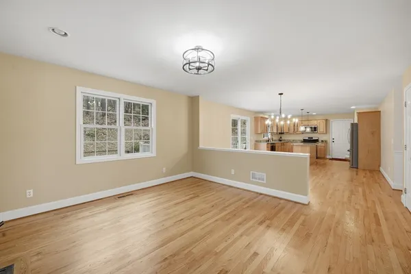$589,900 | 1048 Main Road, Granville, MA 01034
