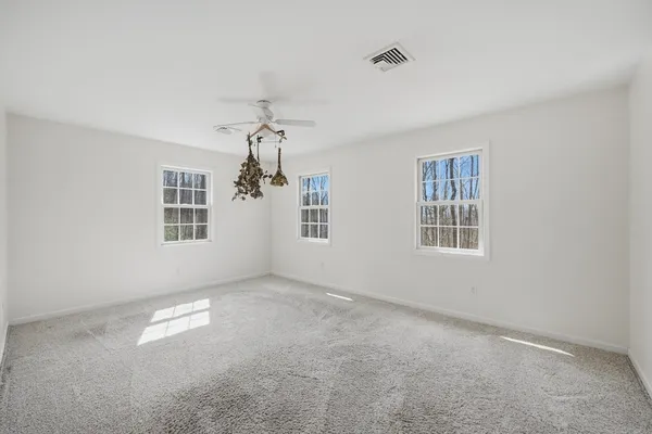 $589,900 | 1048 Main Road, Granville, MA 01034