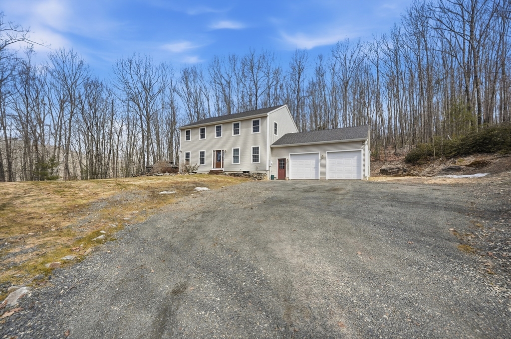 1048 Main Road Granville, MA 01034 - Photo 4 of 41