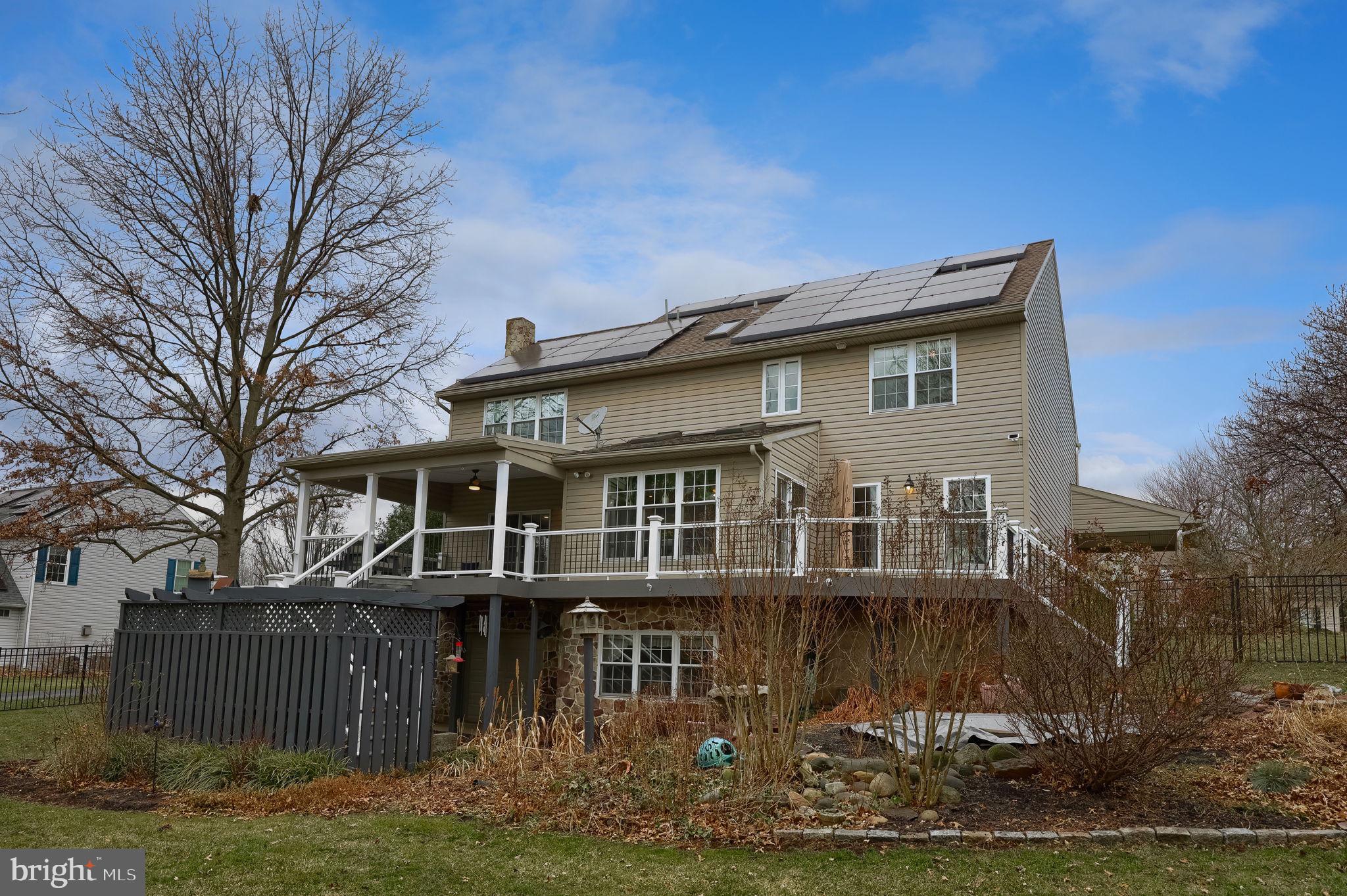 22 Royal Drive Lititz, PA 17543 - Photo 45 of 47 a front view of a house with garden