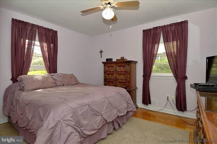 9500 2nd Avenue Silver Spring, MD 20910 - Photo 14 of 14 Bedroom