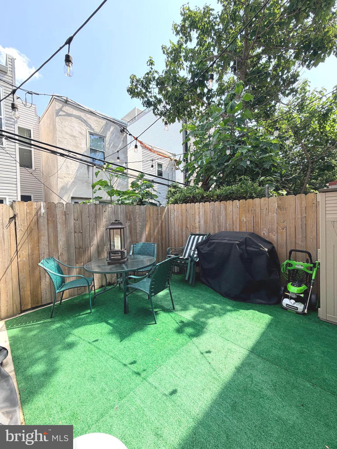 2239 Tasker Street Philadelphia, PA 19145 - Photo 15 of 66