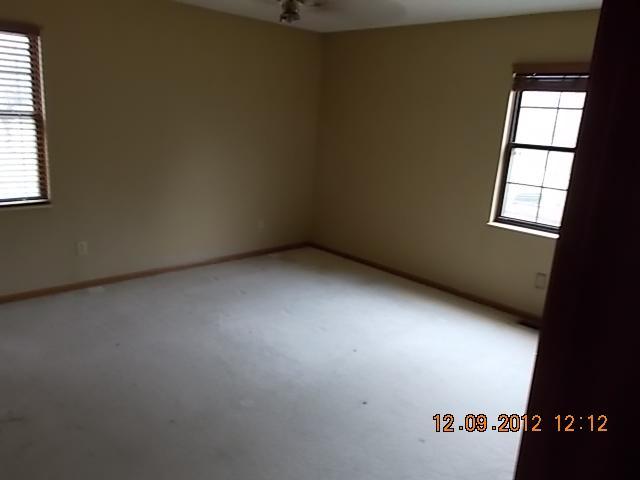 5116 Dexter Falls Road Columbus, OH 43221 - Photo 11 of 12
