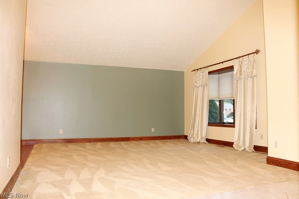 13088 Drake Road Strongsville, OH 44136 - Photo 6 of 22
