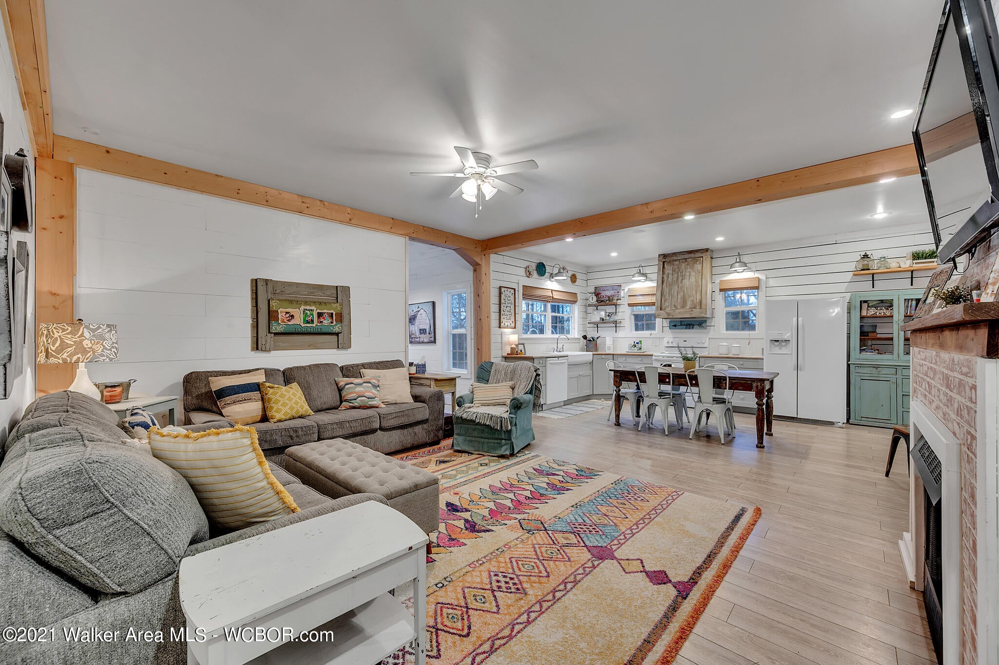 247 Edgil Road Jasper, AL 35503 - Photo 4 of 29 Gallery Image 4