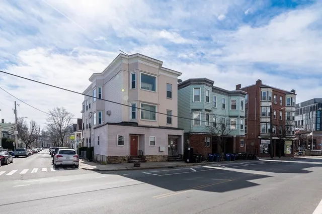 $2,500 | 202 Washington Street, Unit 1F, Somerville, MA 02143