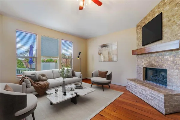 $425,000 | 324 Bloomsbury Drive, Kyle, TX 78640