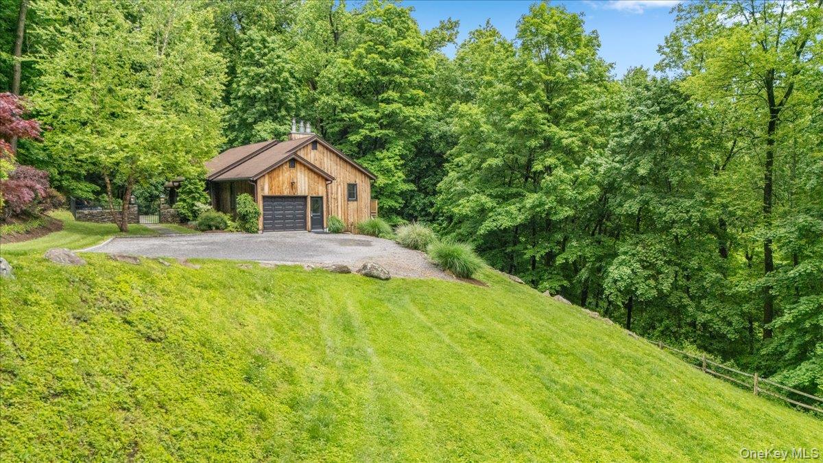24 Half Mile Road Armonk, NY 10504 - Photo 23 of 30