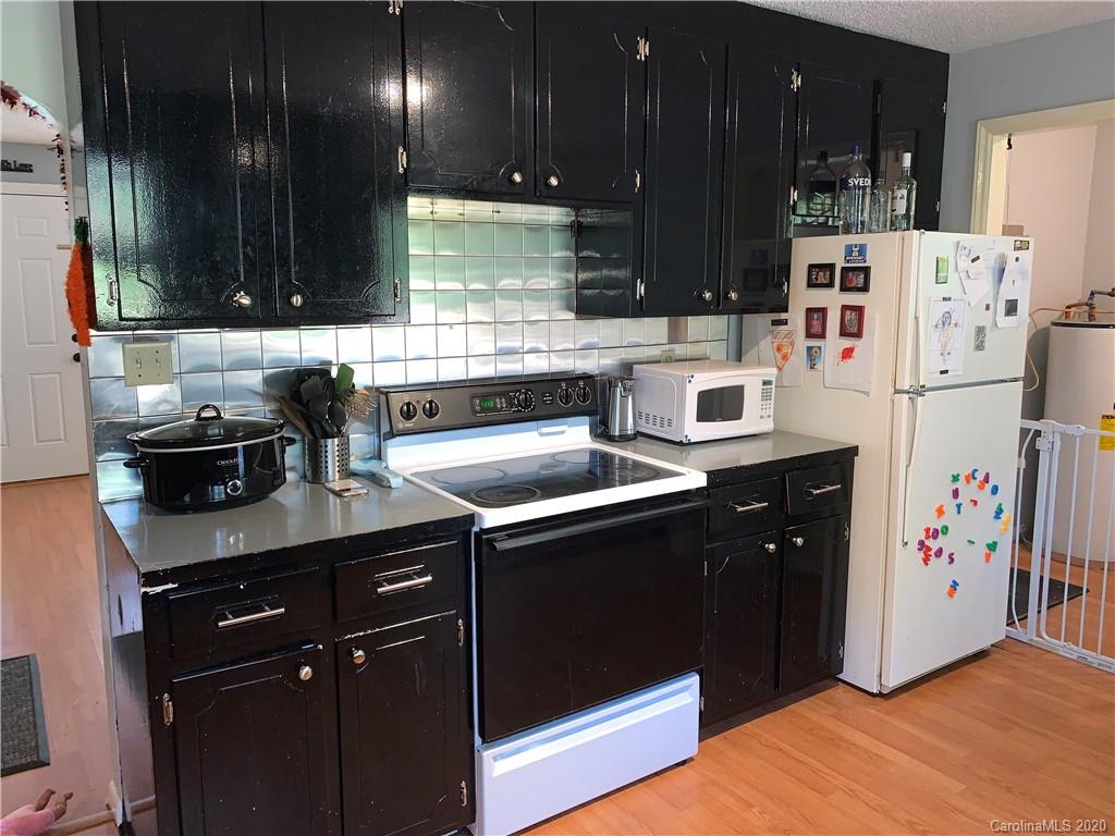 2050 Smithford Road Hickory Grove, SC 29717 - Photo 9 of 18 Gallery Image 9