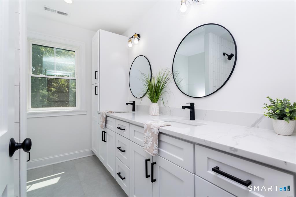 54 Timothy Street Fairfield, CT 06824 - Photo 11 of 11 Picture of similar new construction.