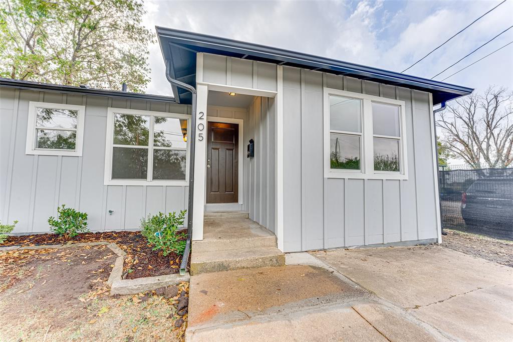 205 East Decatur Street Ennis, TX 75119 - Photo 1 of 1 Gallery Image 1