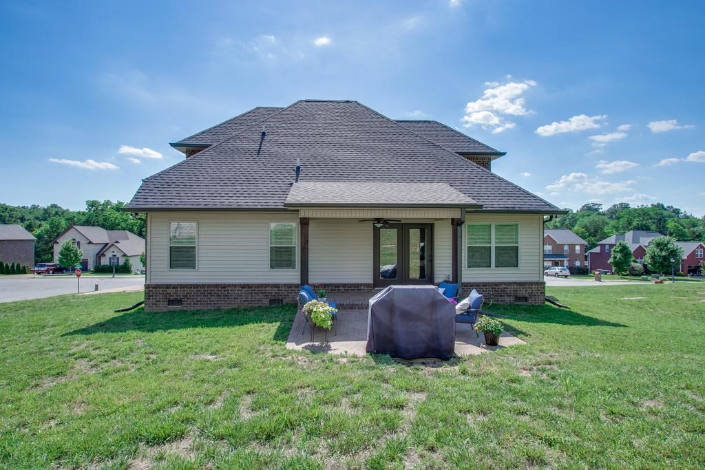 11 Remington Road Lebanon, TN 37090 - Photo 27 of 29 a front view of a house with a garden and plants