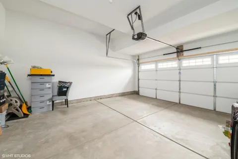 $429,995 | 277 Masters Drive, Addison, IL 60101