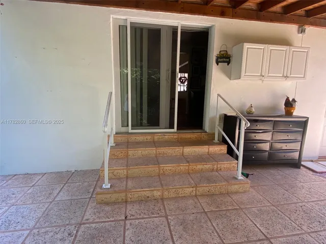 $770,000 | 6331 Southwest 17th Street, West Miami, FL 33155