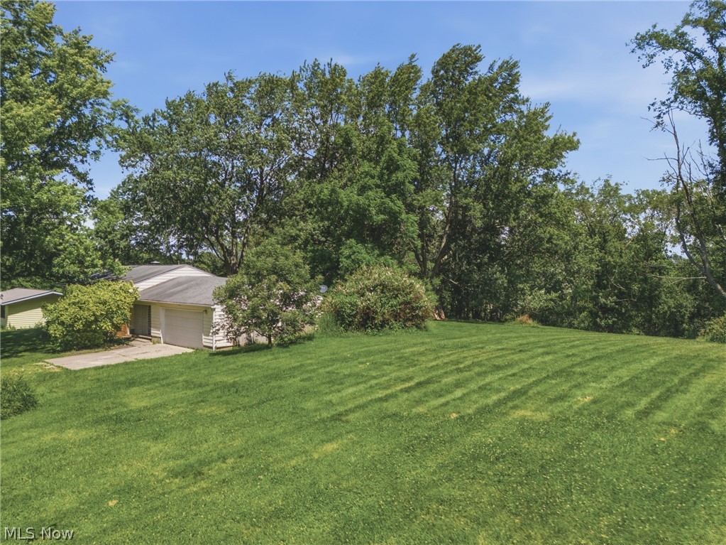 1965 Koons Road North Canton, OH 44720 - Photo 39 of 43