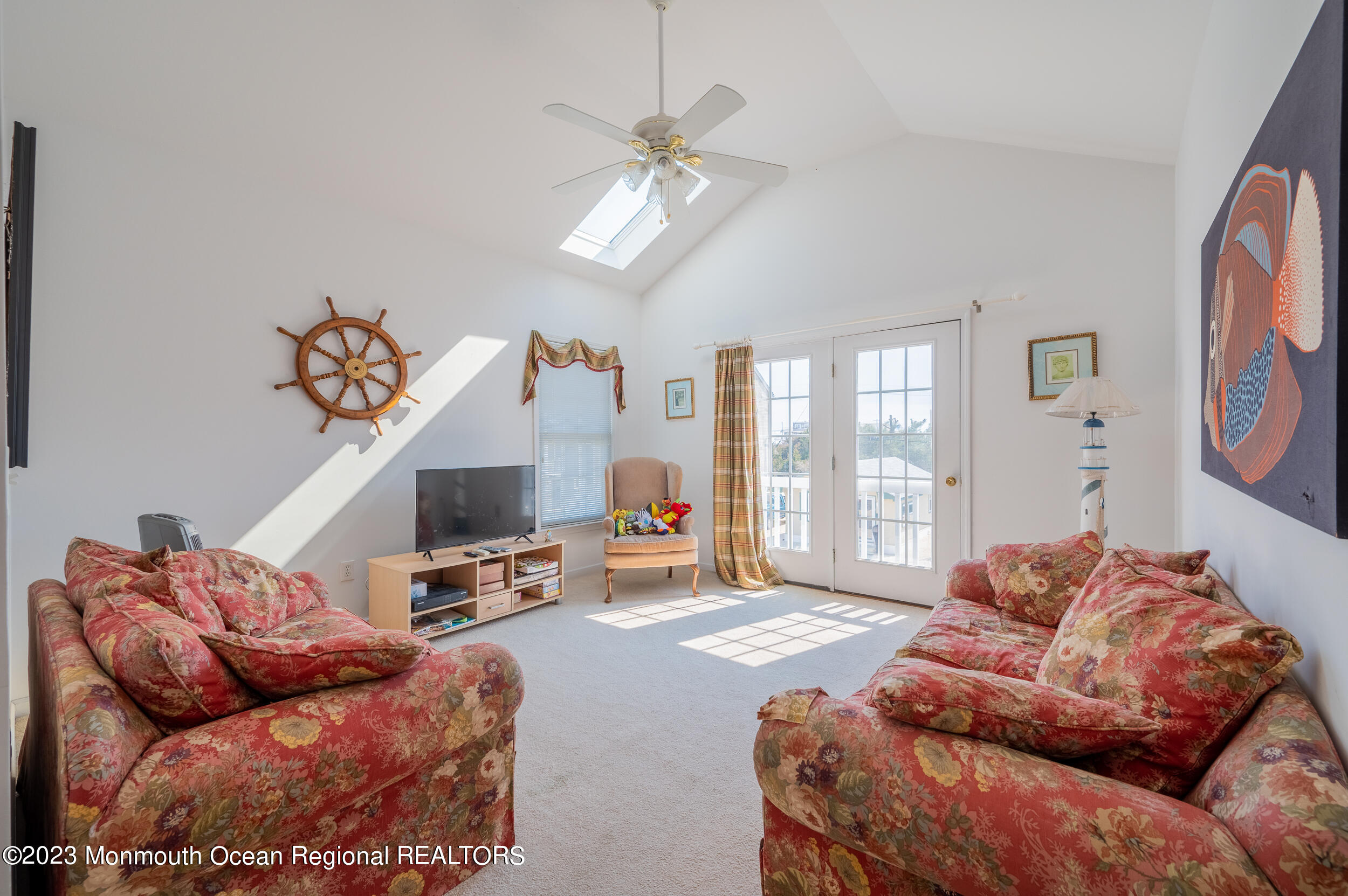 10 Colony Road Seaside Heights, NJ 08751 - Photo 15 of 41 2nd Flr Living 1
