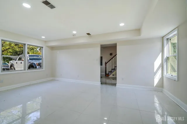 $1,299,000 | 8 Stephenville Parkway, Edison, NJ 08820