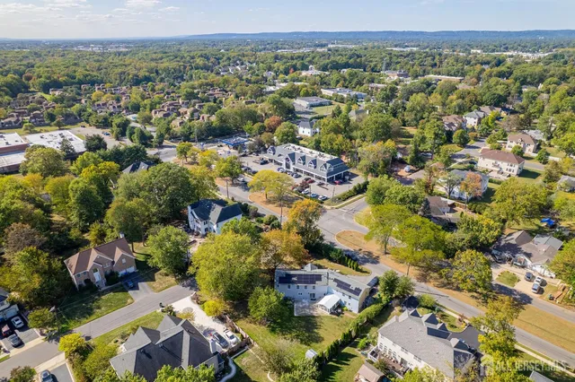 $1,299,000 | 8 Stephenville Parkway, Edison, NJ 08820