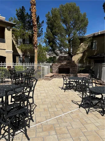 $1,700 | 1725 Queen Victoria Street, Unit 204, Las Vegas, NV 89144