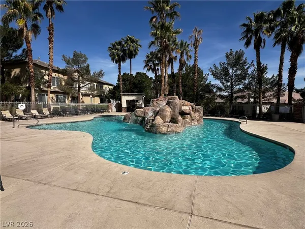 $1,700 | 1725 Queen Victoria Street, Unit 204, Las Vegas, NV 89144