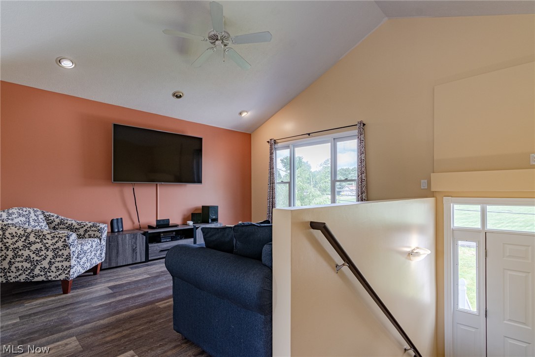 2512 Pickle Road Akron, OH 44312 - Photo 10 of 35