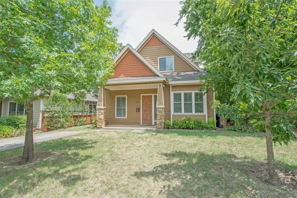 $3,800 | 5405 Avenue H, Unit A, Austin, TX 78751