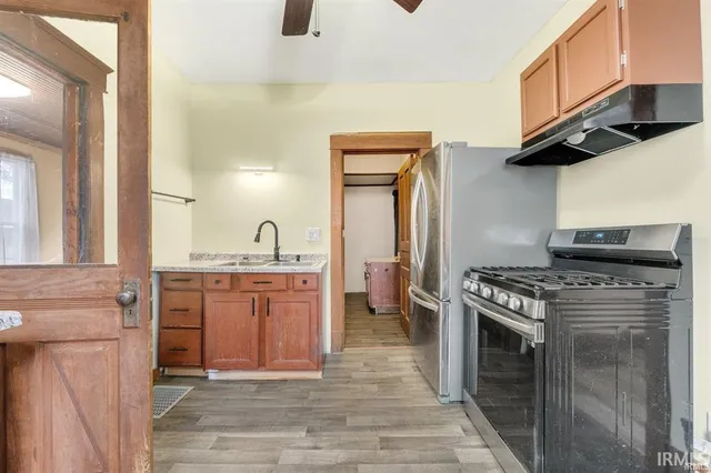 $189,900 | 301 East Mitchell Street, Kendallville, IN 46755