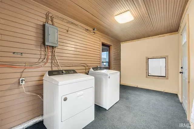 $189,900 | 301 East Mitchell Street, Kendallville, IN 46755