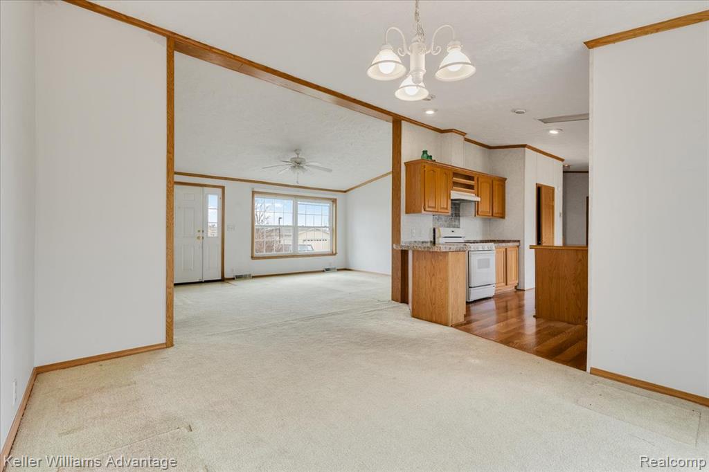 22 Ridgeway Ann Arbor, MI 48104 - Photo 7 of 25 Gallery Image 7