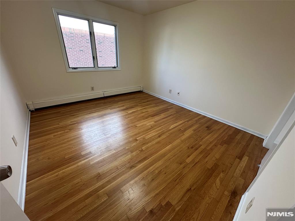 407 Jane Street, Unit 1 Fort Lee, NJ 07024 - Photo 10 of 23