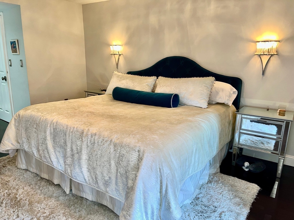 404 Paradise Road, Unit 1D Swampscott, MA 01907 - Photo 25 of 36