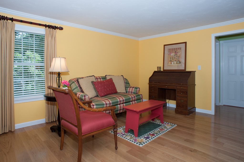 530 Marston Road Northbridge, MA 01588 - Photo 10 of 30