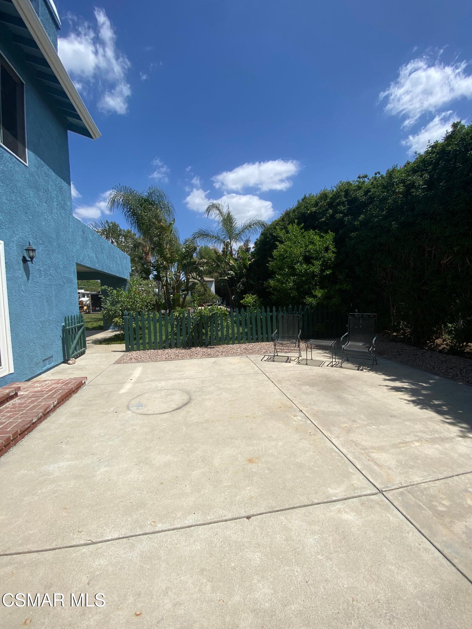 4511 Barnard Street Simi Valley, CA 93063 - Photo 23 of 25 a view of outdoor space
