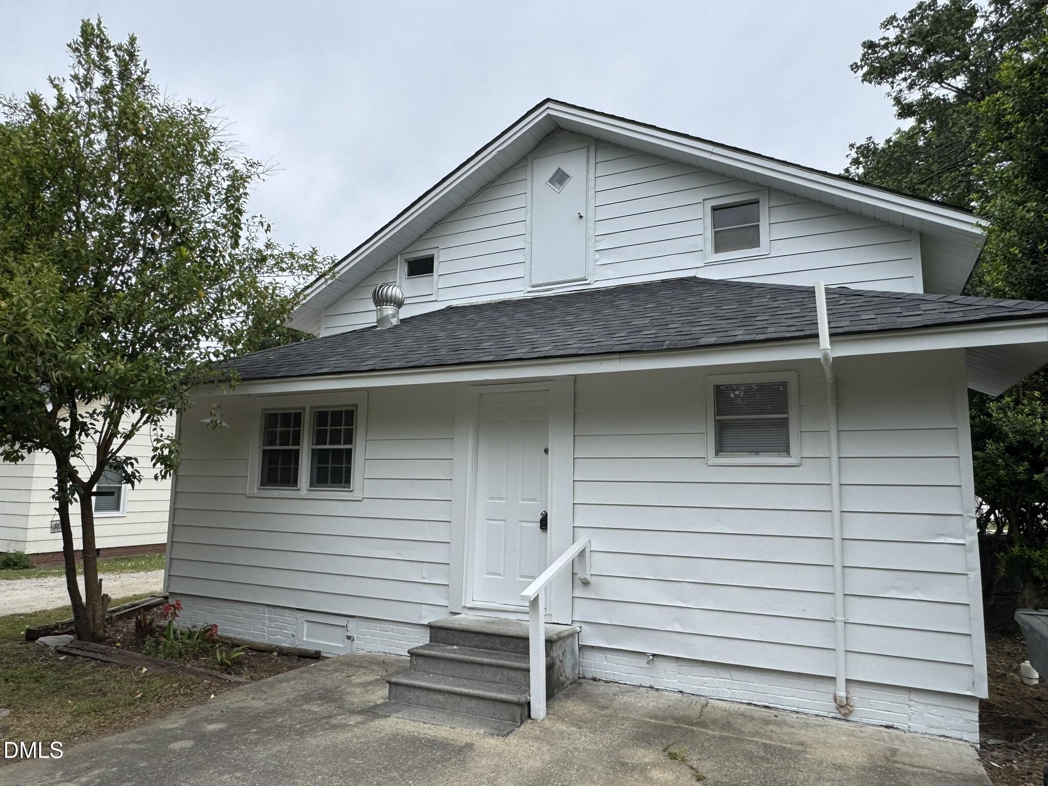 307 East F Street Erwin, NC 28339 - Photo 16 of 27 16