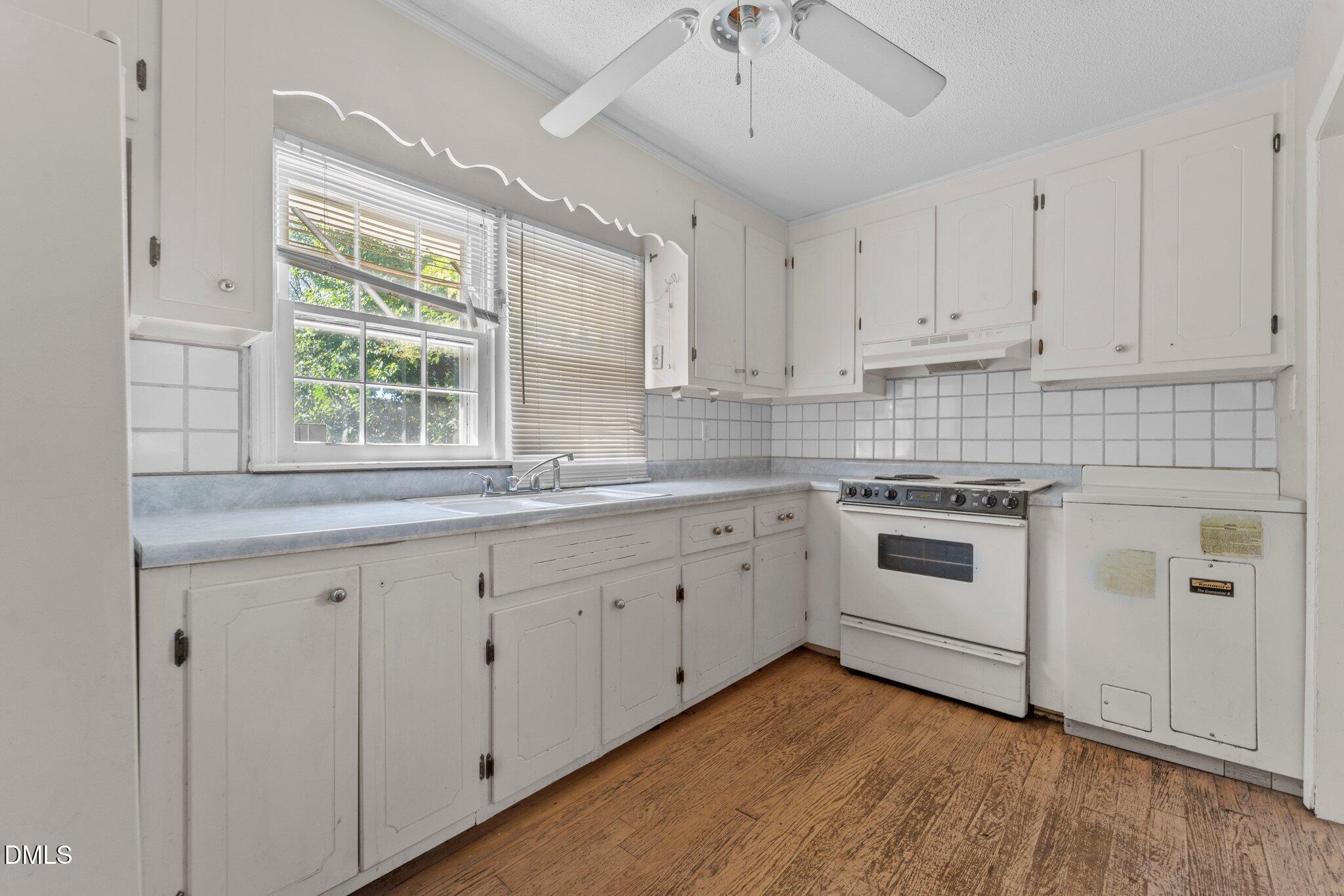 307 East F Street Erwin, NC 28339 - Photo 6 of 27 6
