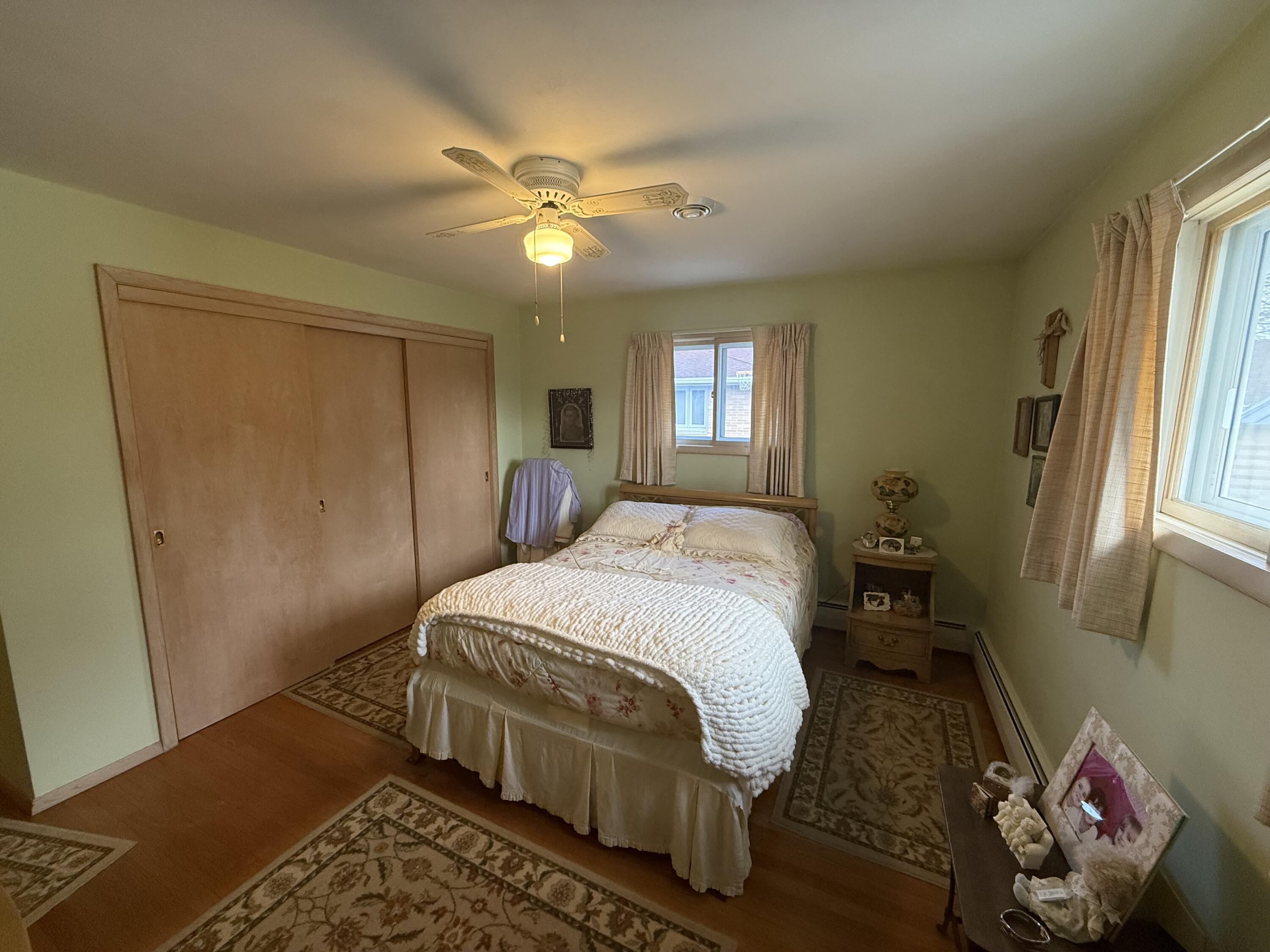 819 24th Street Two Rivers, WI 54241 - Photo 9 of 19 IMG_5418