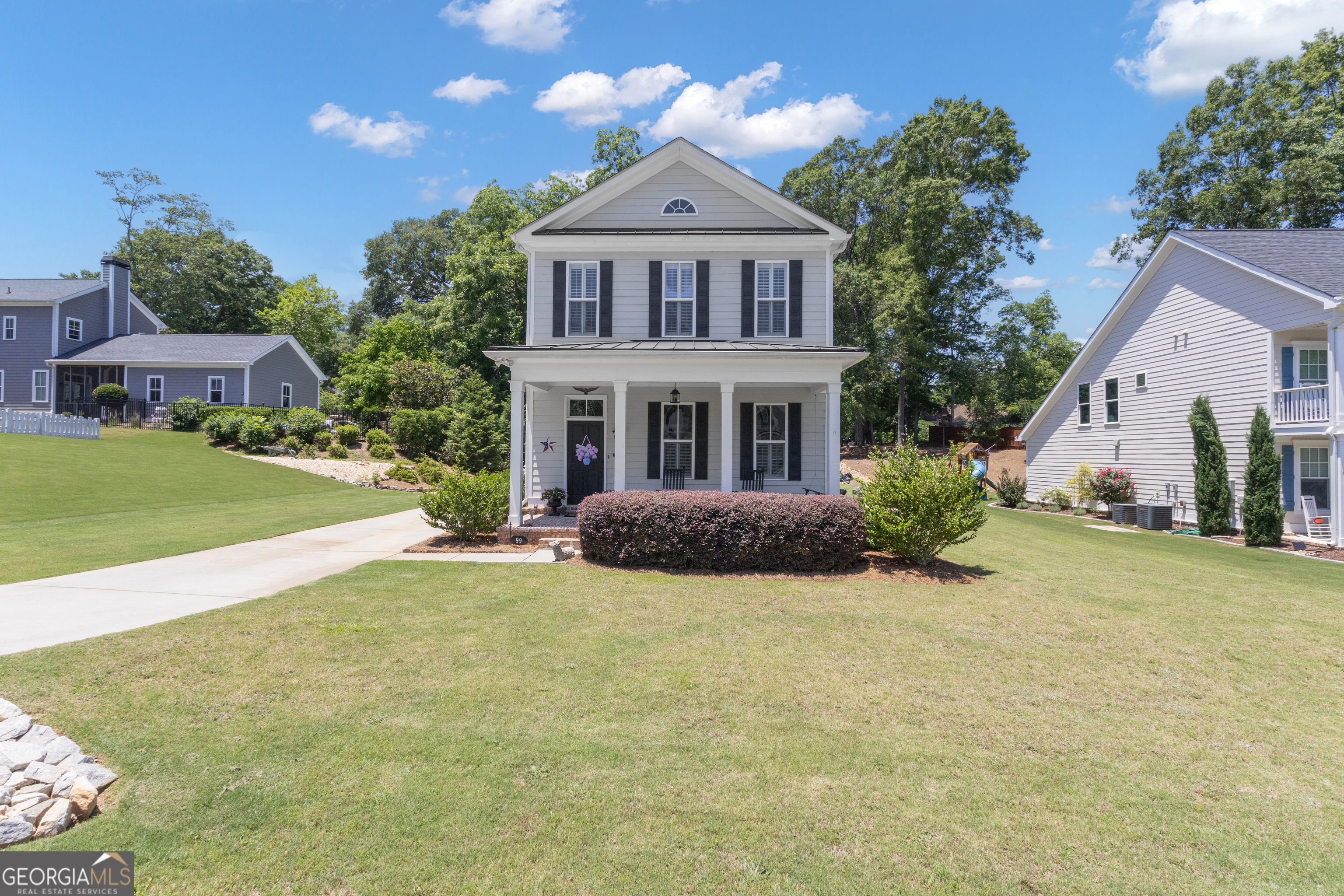99 Middle Street Senoia, GA 30276 - Photo 2 of 68