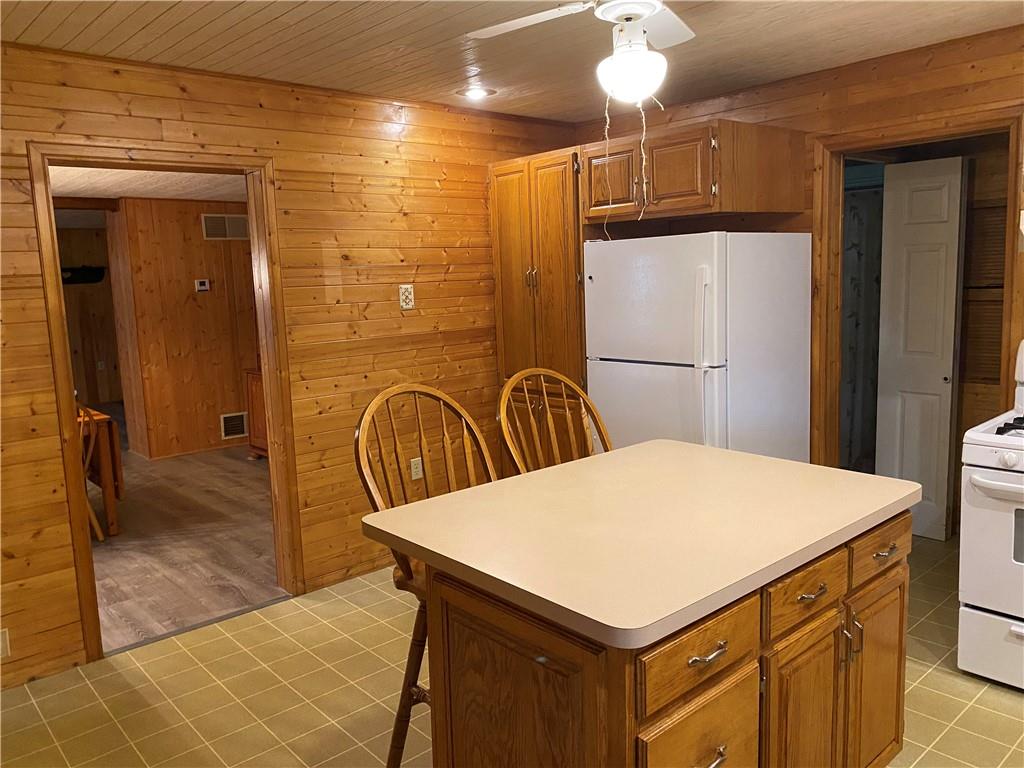 122 Hoy Street Rices Landing, PA 15357 - Photo 12 of 41