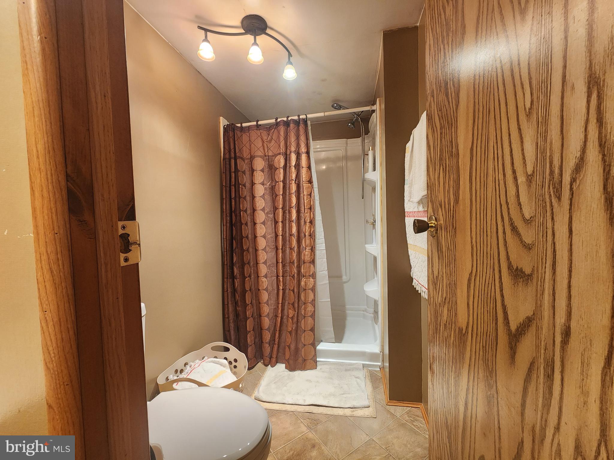 14481 Charmian Road Waynesboro, PA 17268 - Photo 13 of 24