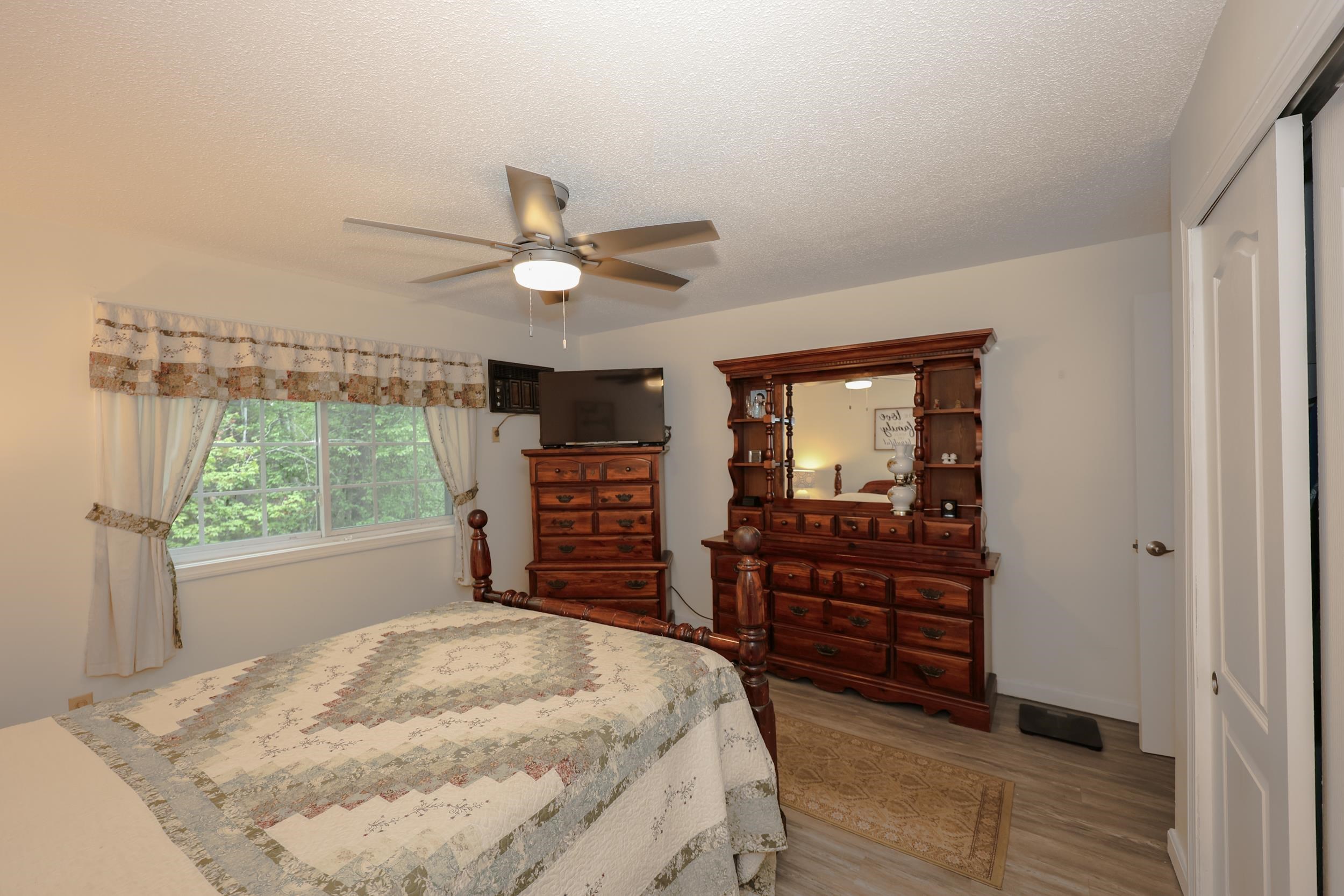 379 Huse Road, Unit 14 Manchester, NH 03103 - Photo 15 of 25