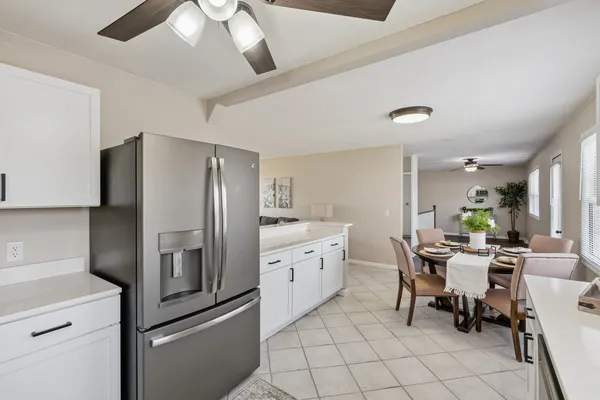 $305,000 | 205 Park Ln Circle, Eldridge, IA 52748