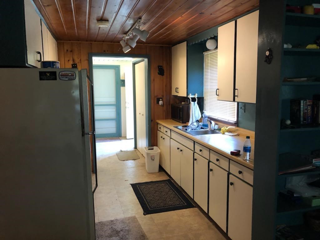 11490 West Jefferson Road Lake, MI 48632 - Photo 8 of 23