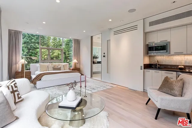 $4,795,000 | 279 South Westgate Avenue, Los Angeles, CA 90049