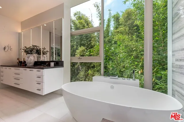 $4,795,000 | 279 South Westgate Avenue, Los Angeles, CA 90049