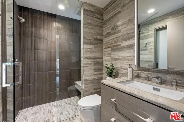 $4,795,000 | 279 South Westgate Avenue, Los Angeles, CA 90049