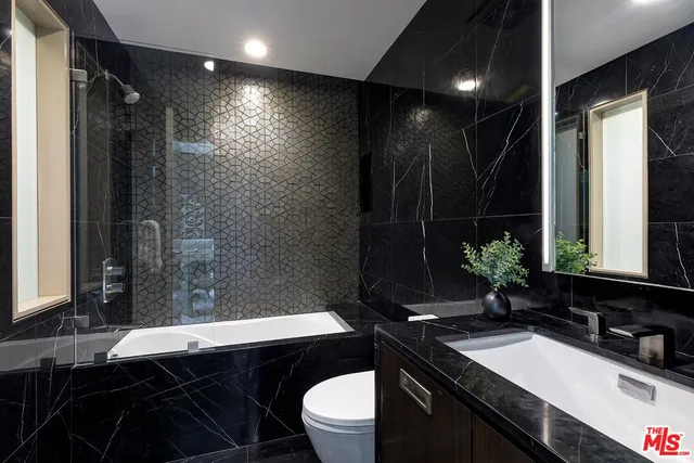 $4,795,000 | 279 South Westgate Avenue, Los Angeles, CA 90049