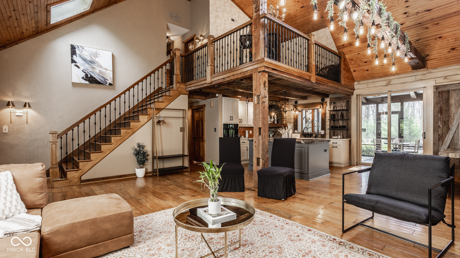 14962 Southeastern Parkway Fishers, IN 46037 - Photo 13 of 91